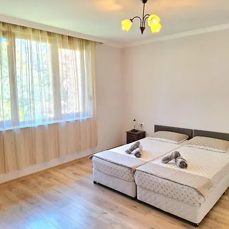 Marina Forest Апартамент Созопол